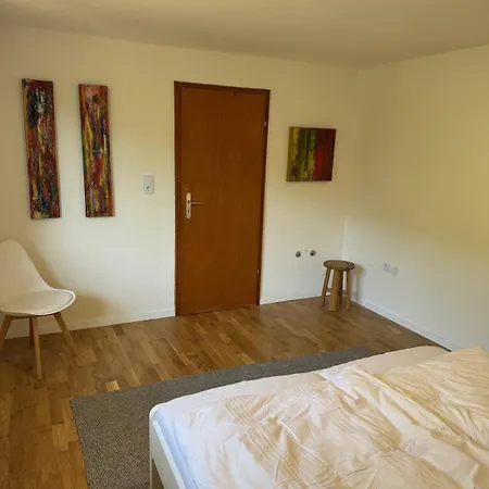 Falkhaus Am Wasserfall * Feldberg (Baden-Wurttemberg)